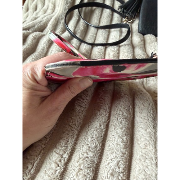 Kate Spade Black Leather Phone Crossbody and Pink Floral Wristlet Bundle - Picture 5 of 8